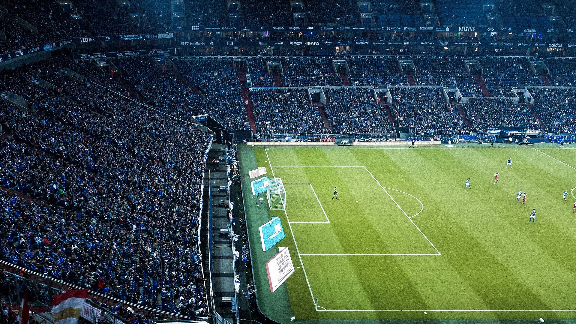 世界杯2026-B组生死战，秘鲁破咒完胜瑞典，巴雷拉独造三球闪耀世界杯之夜